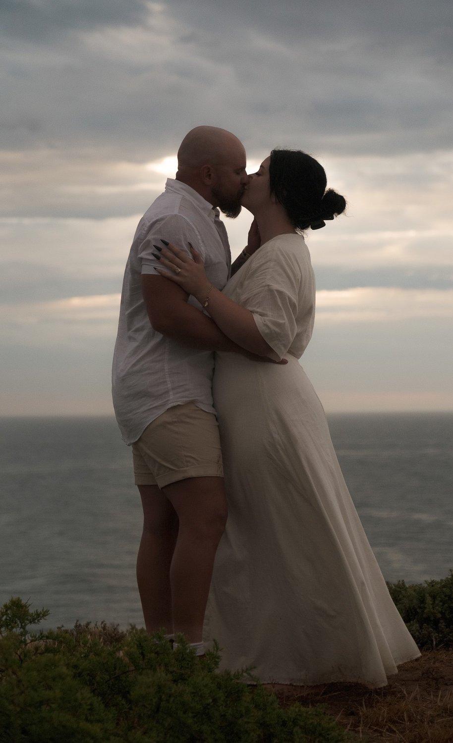 carousel-hero-element image-1